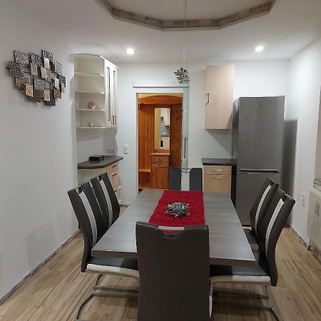 タウプリッツHaus Mundlアパートメント エクステリア 写真